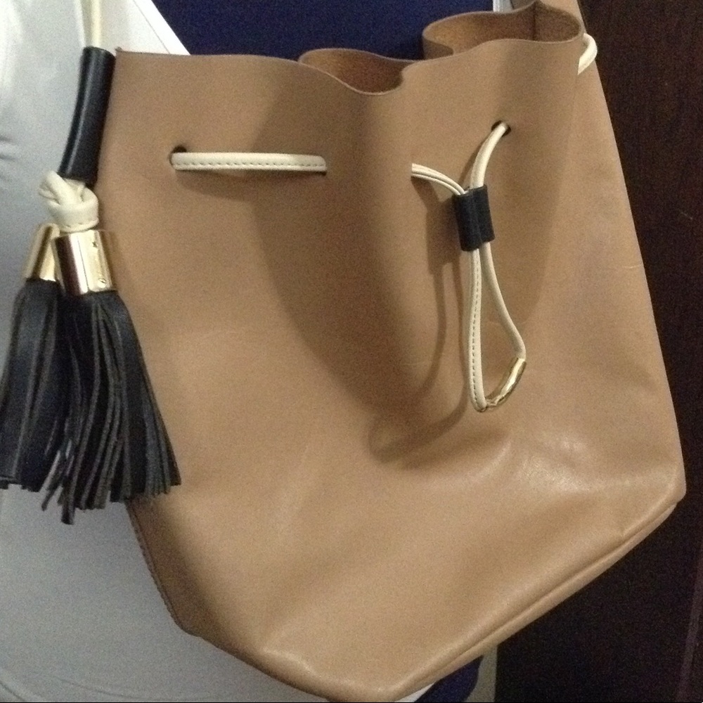 Vince Camuto Tan and Black Lorin Drawstring Bucket Bag with Tassel